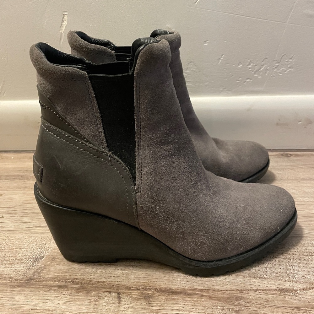 Sorel wedge heels